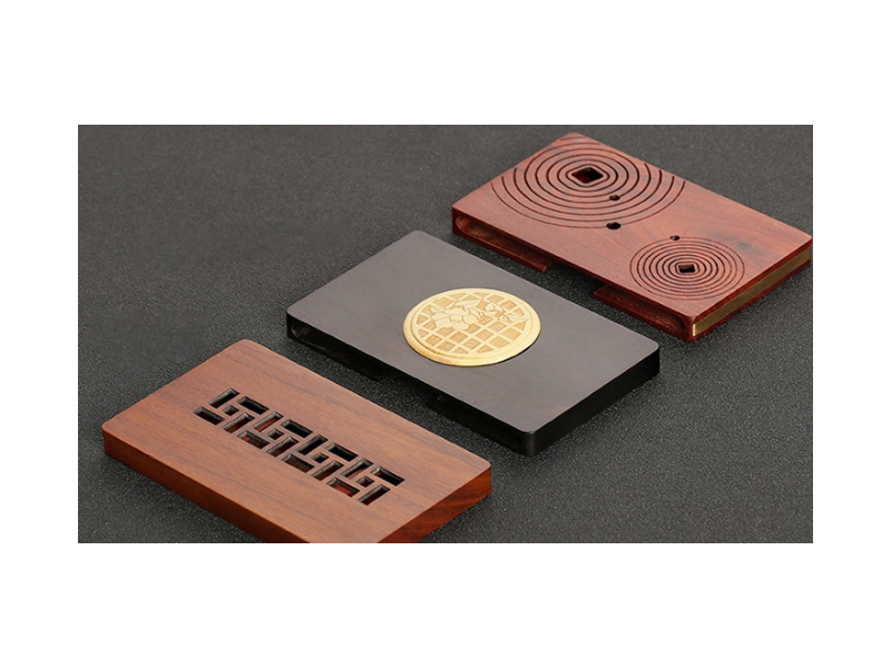 新开公司有什么可以定制办公礼品呢